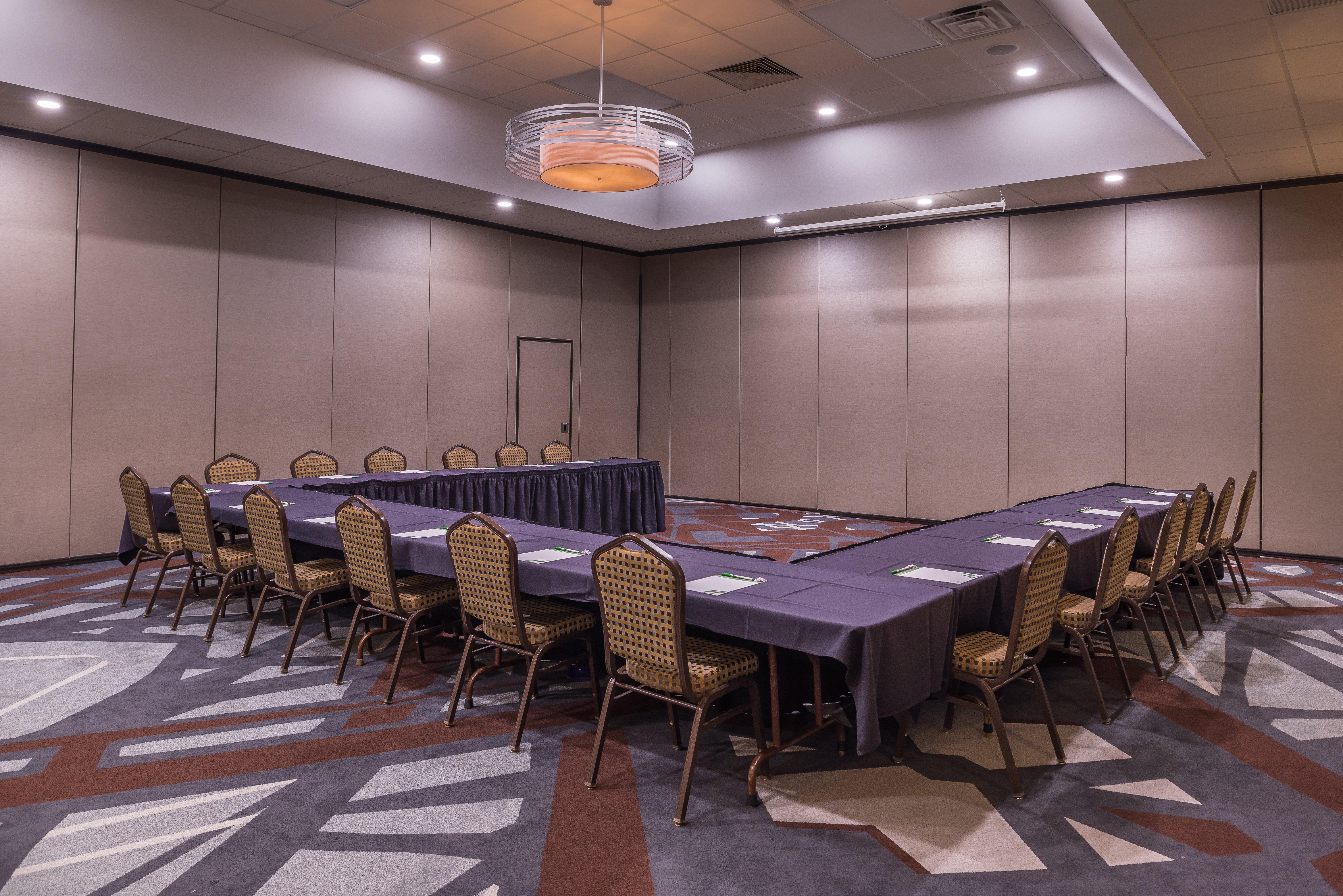 Holiday Inn Auburn-Finger Lakes Region By Ihg Exterior photo