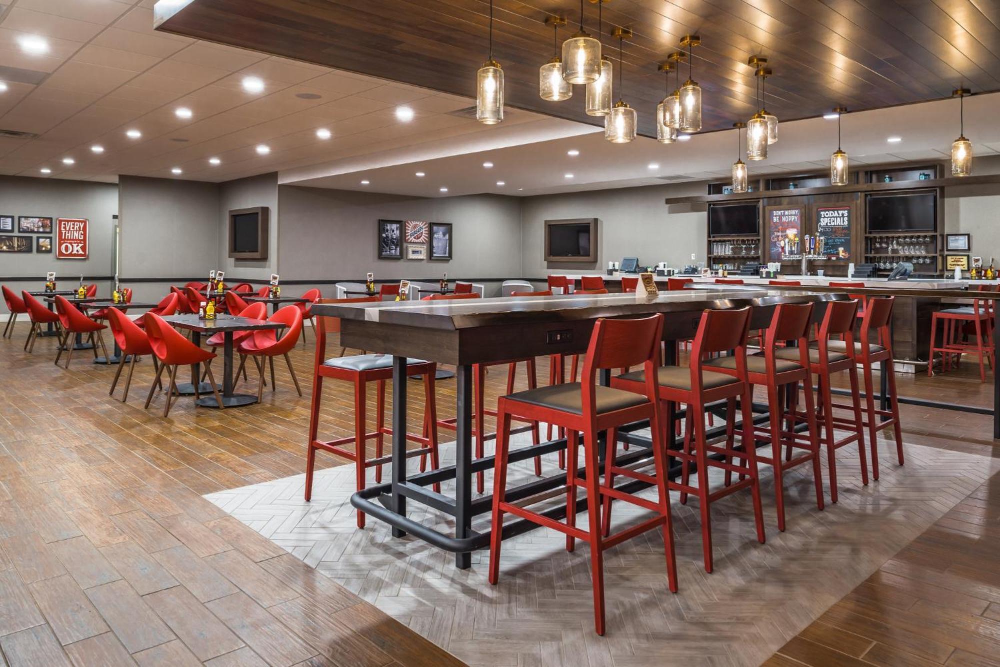 Holiday Inn Auburn-Finger Lakes Region By Ihg Exterior photo
