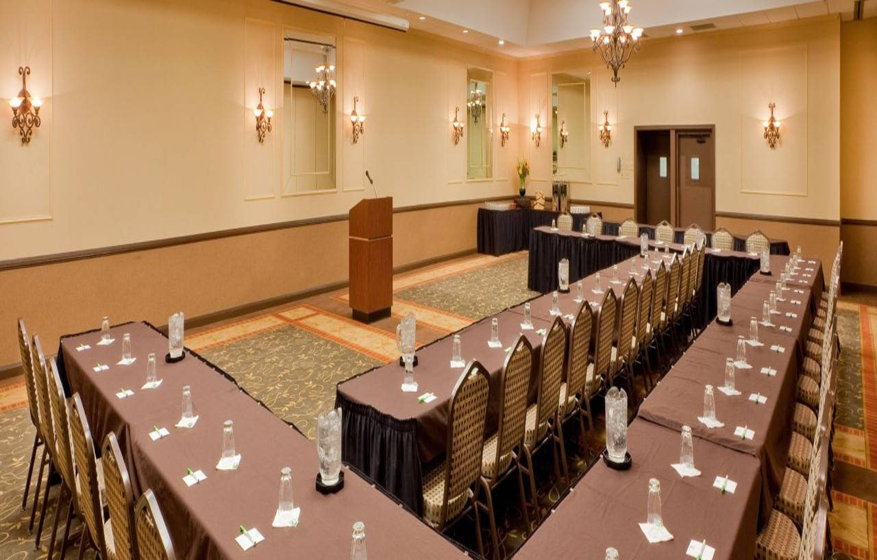 Holiday Inn Auburn-Finger Lakes Region By Ihg Exterior photo